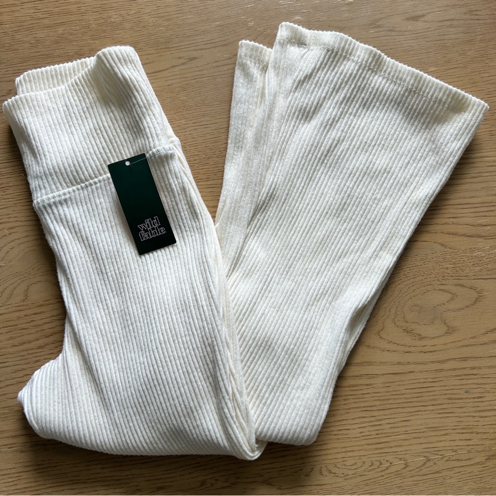 White Ribbed Knit Pants